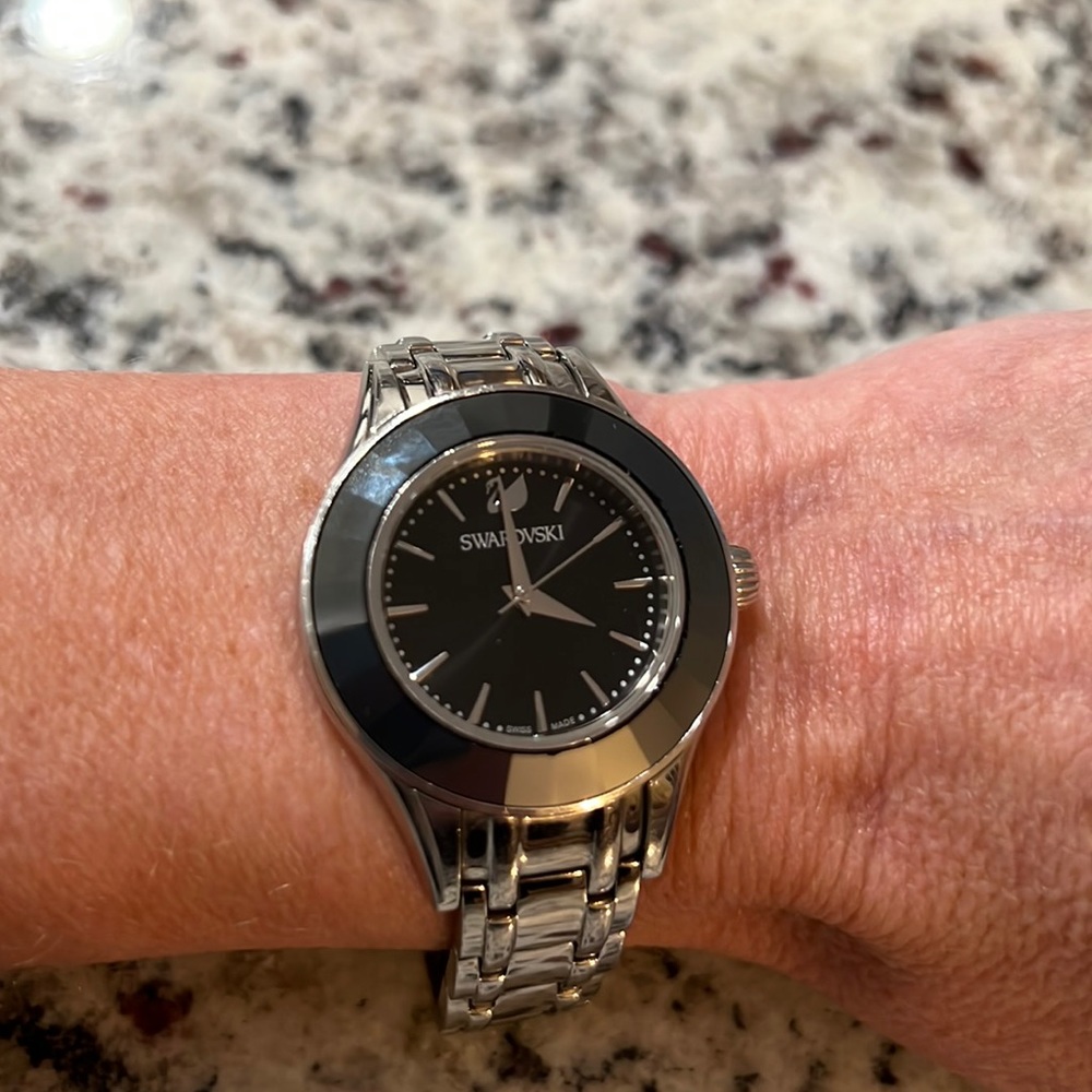Swarovski Alegria 33mm SS Black Crystal Bezel Watch - Picture 8 of 14